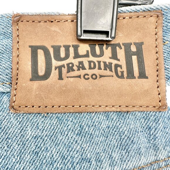 Duluth Trading Co Relaxed Fit Jeans Mens 38x32 Light Blue Cotton Denim Pockets - Picture 9 of 10